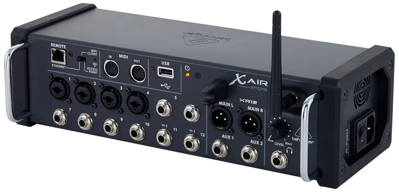 Behringer XR12 X-AIR
