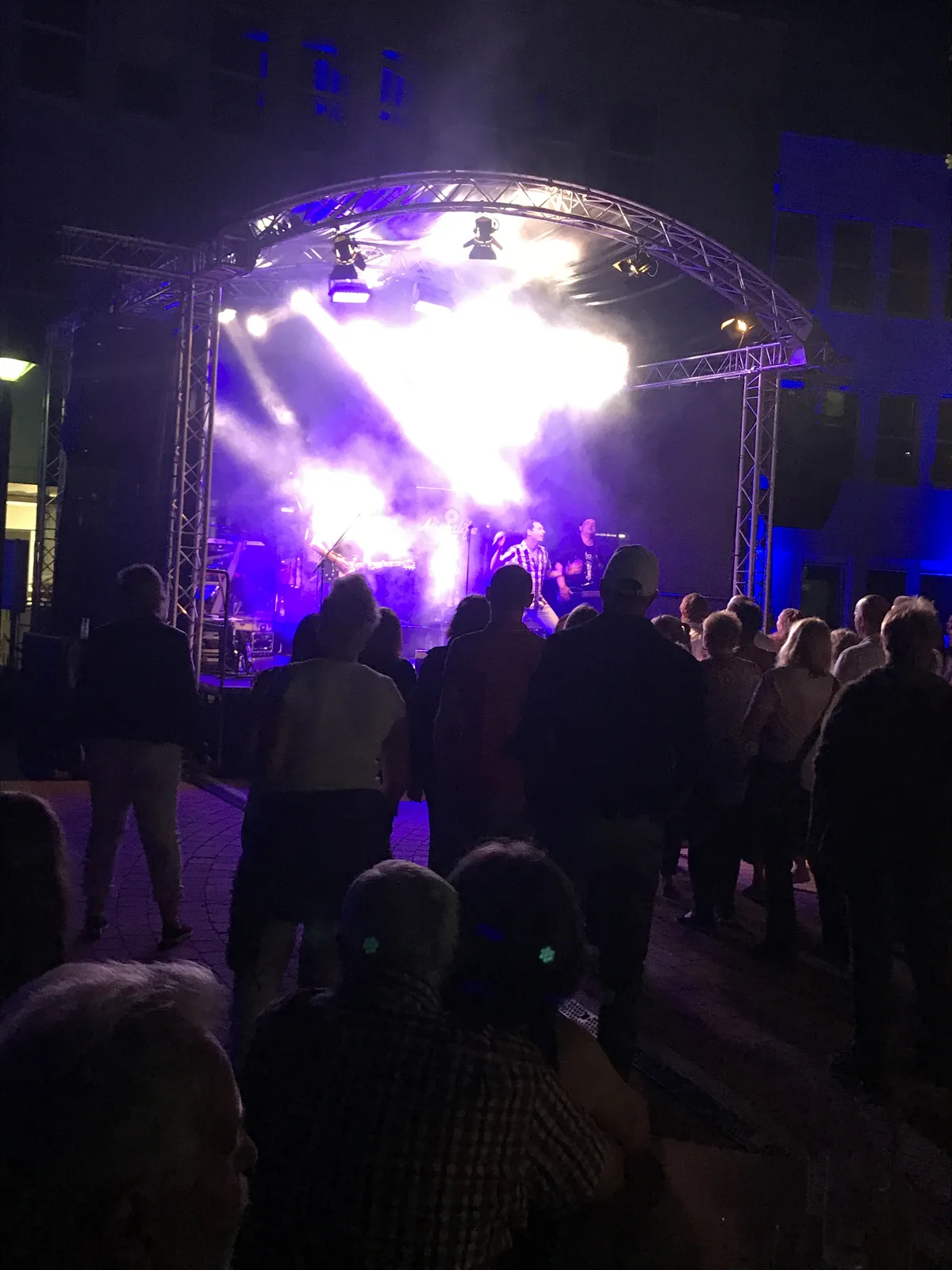 Bühne 6040 WS mit Podestfläche